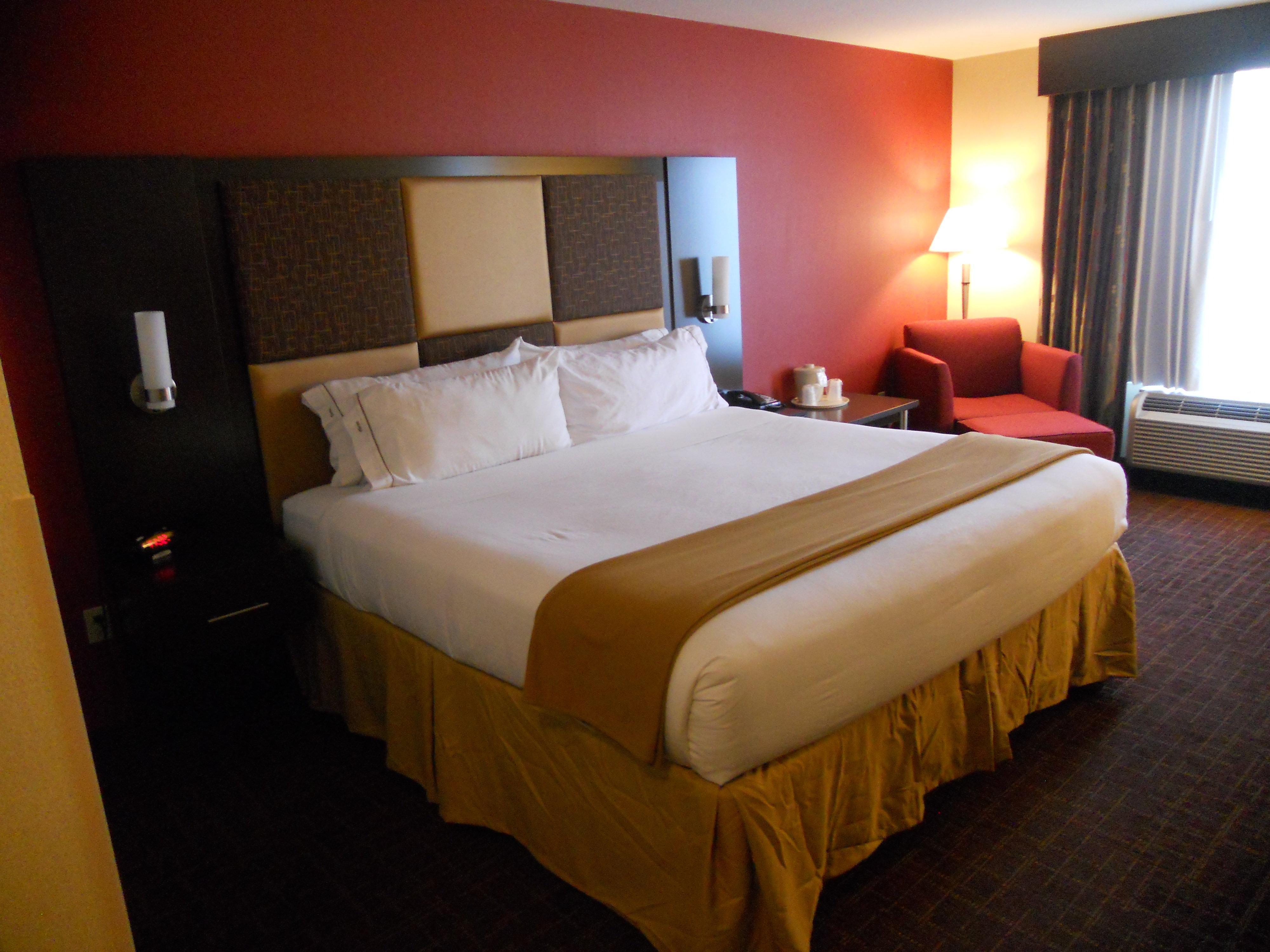 Holiday Inn Express Greensburg, An Ihg Hotel Екстериор снимка